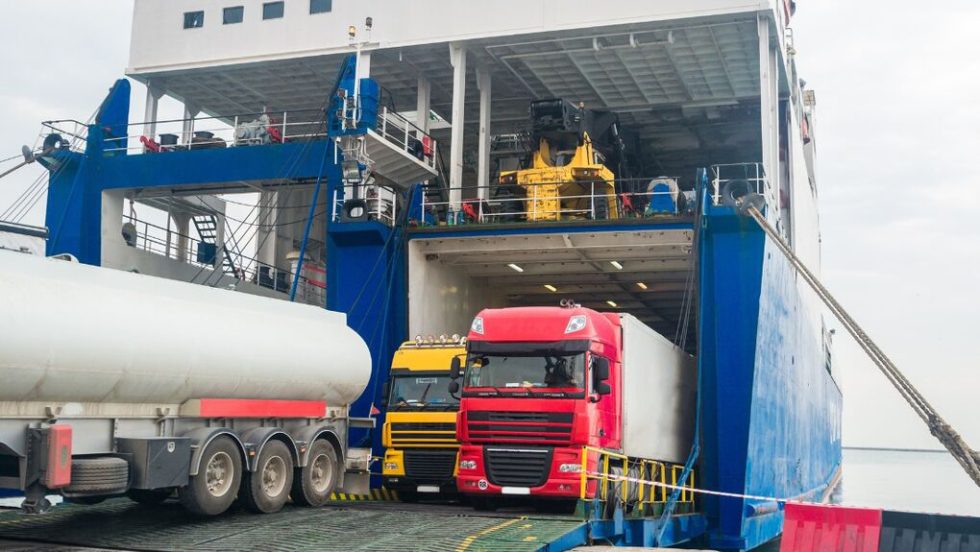 roro - container shipping